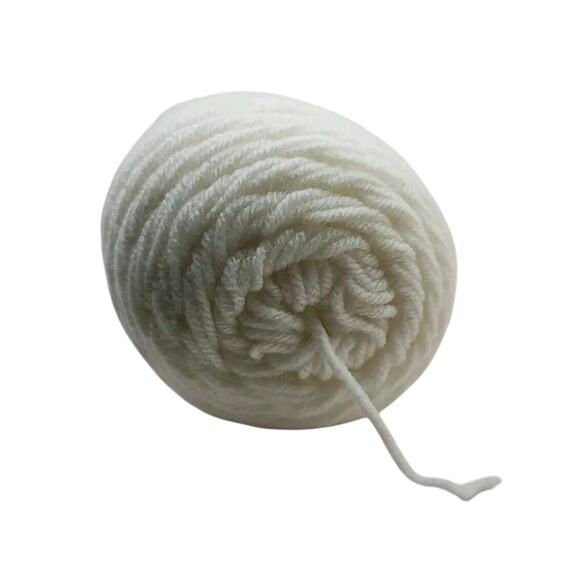 Red Heart Super Saver Yarn Soft White 8 Oz Skein E300 0316 Acrylic 4 Worsted - Picture 5 of 6